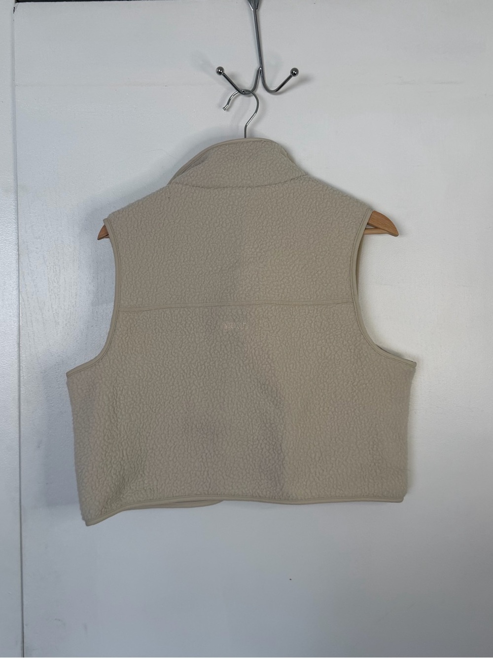 Vuori cropped alpine vest - Picture 5 of 7